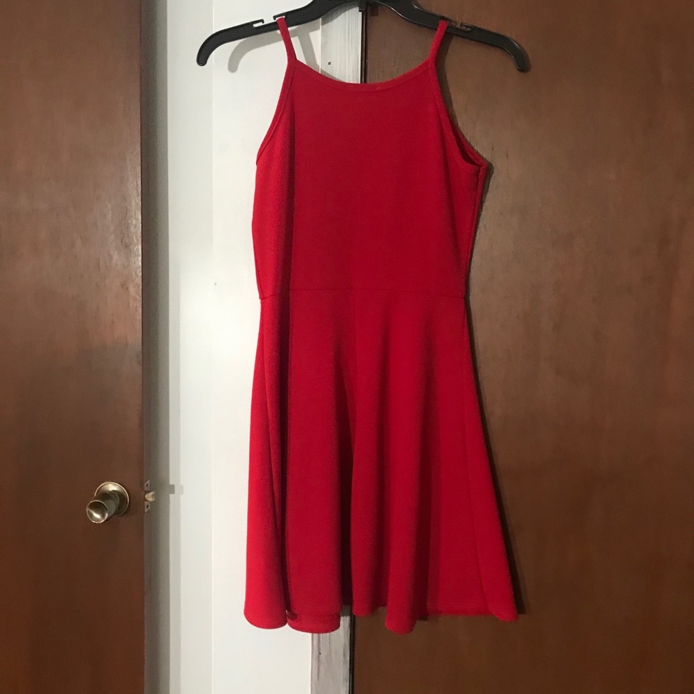 Red short dress